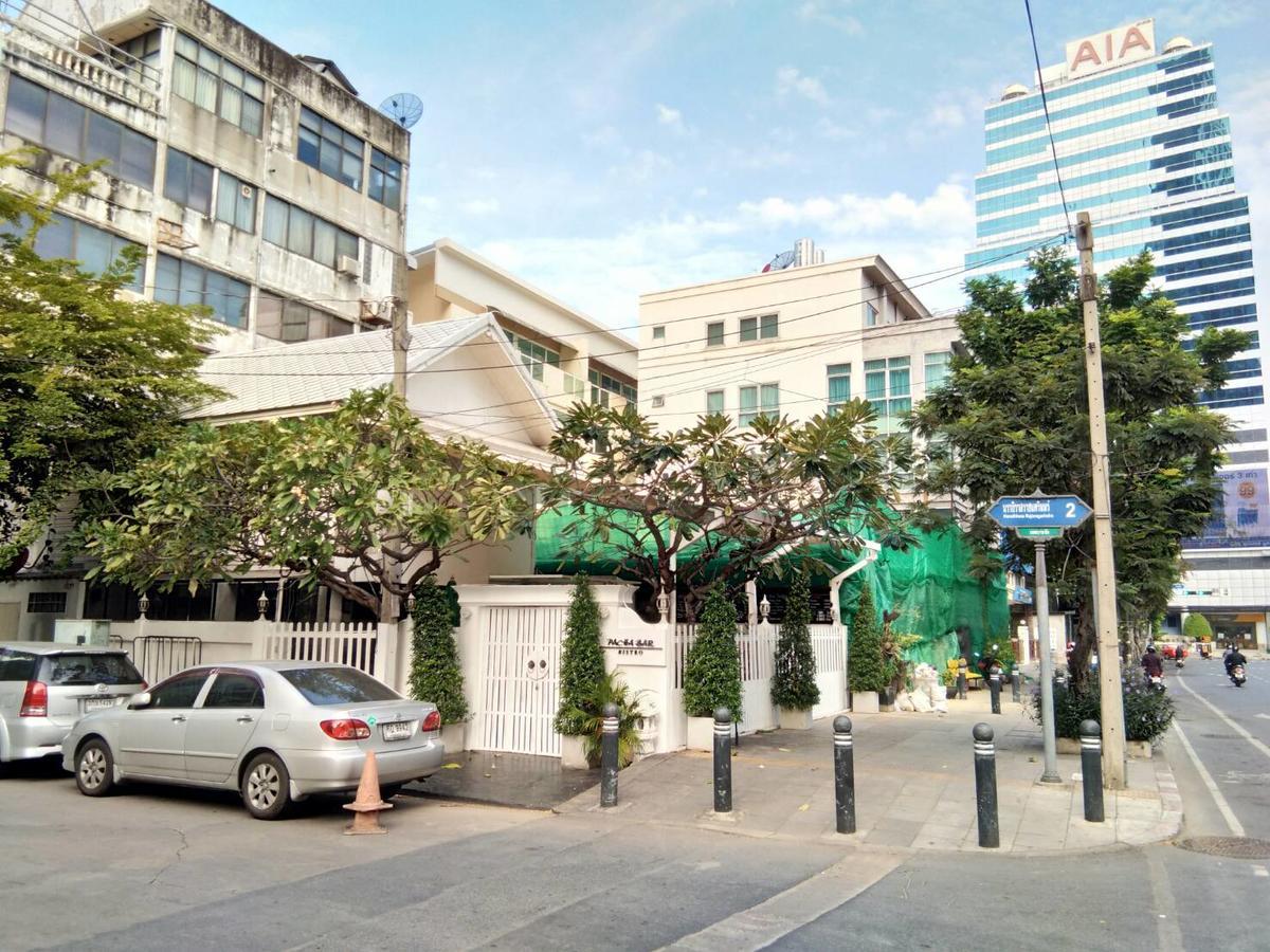 Bangkok Silom Chat Box Hostel Eksteriør billede